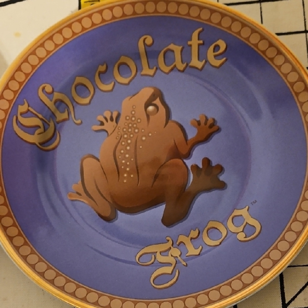 Universal Chocolate Frog Plate - Purple and Brown